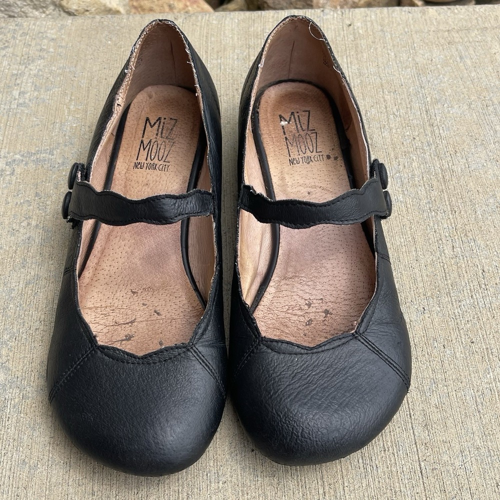 Mix Mooz Black Mary Jane Flats Size 7 EU 37.5 Hook And Loop